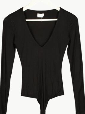 Lovers + Friends Black V-Neck Long Sleeve Bodysuit - Small